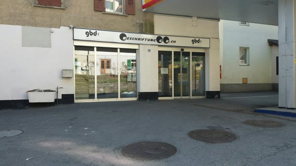 Charmante Liegenschaft mit Aussicht und Shop im Erdgeschoss 3