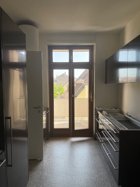 Charmante 1.5-Zimmer-Wohnung am Erasmusplatz in Basel 4