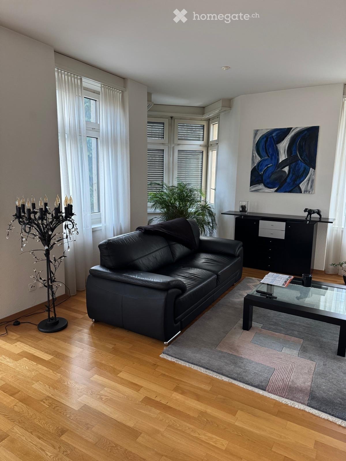 Bild Nachmieter für 5.5-Zimmer-Wohnung mit Balkon und Kamin