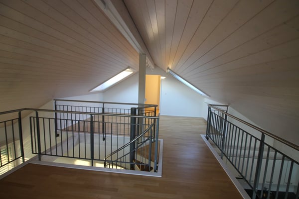 Moderne 1.5-Zimmer-Duplex-Wohnung mit Bergblick in Oberdiessbach 11
