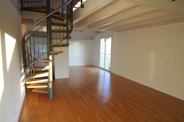 Moderne 1.5-Zimmer-Duplex-Wohnung mit Bergblick in Oberdiessbach 12