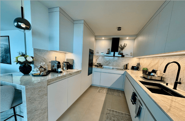 Exklusive 1.5 Zimmer Terrassenwohnung mit Seesicht in Wollerau SZ (auch möbliert) 5