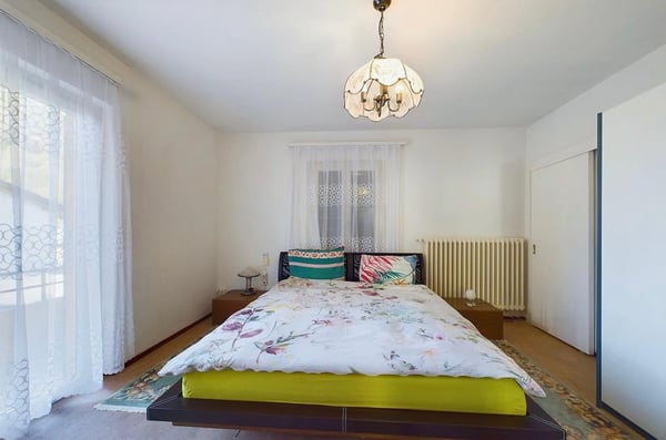 Edificio residenziale-commerciale con 3 locali a Sementina 12