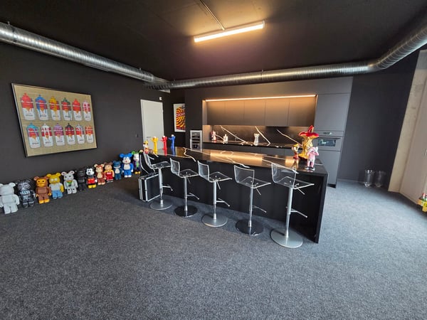 Bureaux modernes de 190 m² dans un immeuble neuf à Lausanne 4