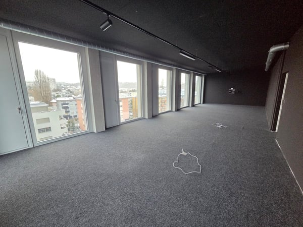 Bureaux modernes de 190 m² dans un immeuble neuf à Lausanne 2