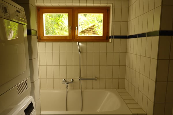 Charmantes 2-Zimmer-Mehrfamilienhaus mit herrlicher Aussicht in Alvaschein 26