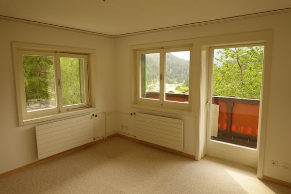 Charmantes 2-Zimmer-Mehrfamilienhaus mit herrlicher Aussicht in Alvaschein 32