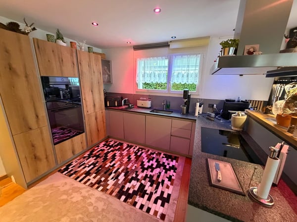 Moderne 1.5-Zimmer-Terrassenwohnung mit Seeblick in Immensee 7