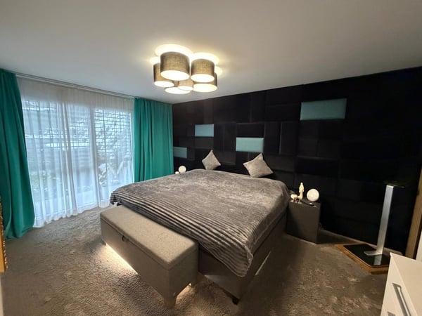 Moderne 1.5-Zimmer-Terrassenwohnung mit Seeblick in Immensee 6