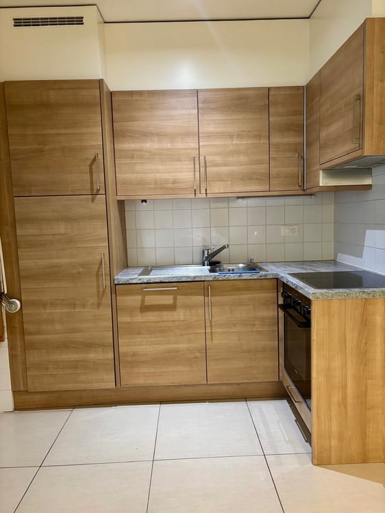 1.5 room apartment in Servette with balcony 3