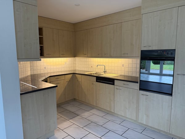 Geräumige & ruhige 1.5-Zimmer-Wohnung mit viel Sonne in Zizers 2