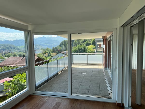 1.5 Zi Terrassenwohnung in Kriens (160 m2) plus Terrasse (38 m2) und Garten 9