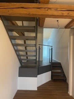 Erstvermietung: Moderne, historische Dachwohnung mit 65 m2 Terrasse «Löwen» in Gossau ZH 9