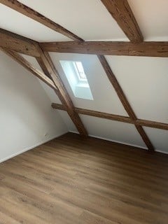 Erstvermietung: Moderne, historische Dachwohnung mit 65 m2 Terrasse «Löwen» in Gossau ZH 13