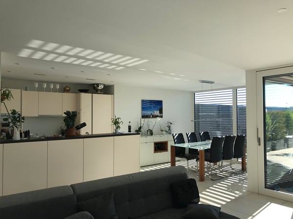 Moderne 1.5-Zimmer-Attika mit Balkon und schöner Aussicht in Rheinfelden 3