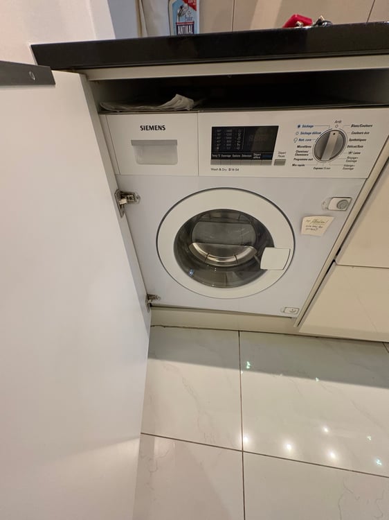 Charmant appartement de 1 pièces avec terrasse et vue imprenable à Lausanne 11