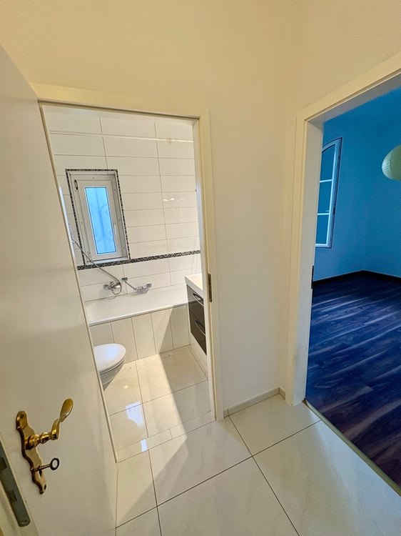 Charmant appartement de 1 pièces avec terrasse et vue imprenable à Lausanne 15