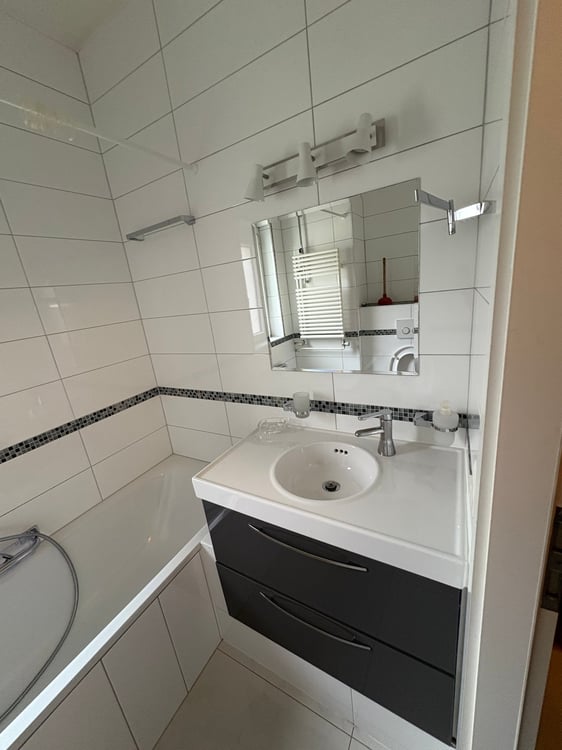 Charmant appartement de 1 pièces avec terrasse et vue imprenable à Lausanne 14