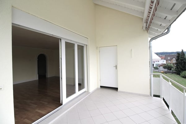 Moderne 1.5-Zimmer-Wohnung mit Balkon und Garage in Muhen 8