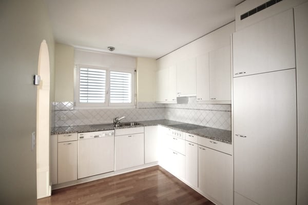 Moderne 1.5-Zimmer-Wohnung mit Balkon und Garage in Muhen 6