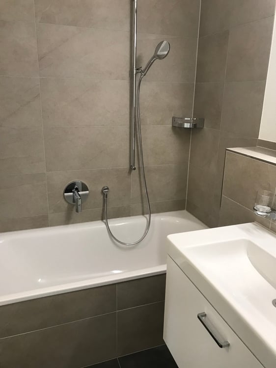 Helle 1.5-Zimmerwohnung im Hochparterre eines 6-Parteien-Hausteils 6