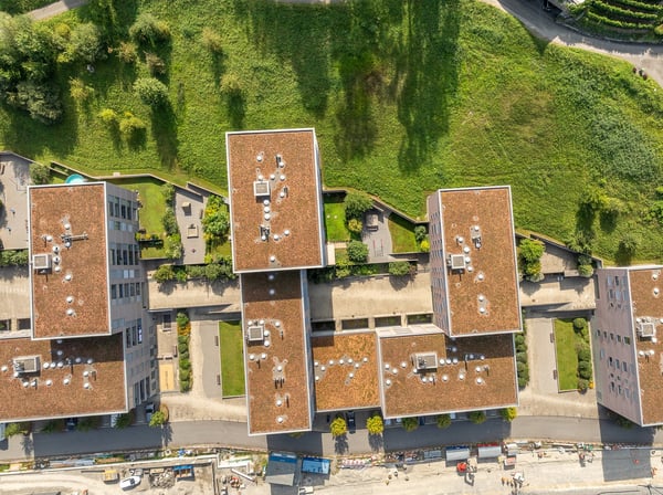 Moderne 2.5-Zimmer-Dachwohnung in Luzern-Littau mit zwei Tiefgaragen-Parkplätzen 2