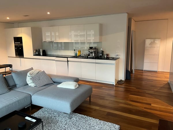 Moderne 1.5-Zimmer-Wohnung im Kreis 5 5