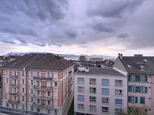Magnifique appartement sous les toits de 3.5 pièces avec vue panoramique à Lausanne