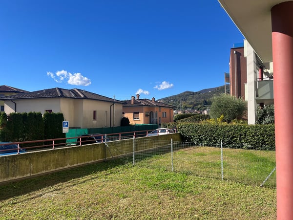 Elegante appartamento 1.5 locali a Mendrisio con garage 8