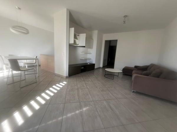 Elegante appartamento 1.5 locali a Mendrisio con garage 1