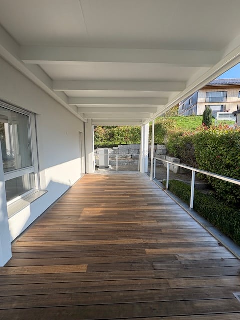 Exklusives 2.5 Zimmer-Einfamilienhaus mit Pool in Stettfurt 7