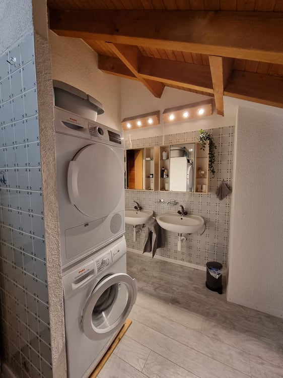 Charmantes 1.5-Zimmer-Chalet in ruhiger Hügellage von Mogelsberg 8