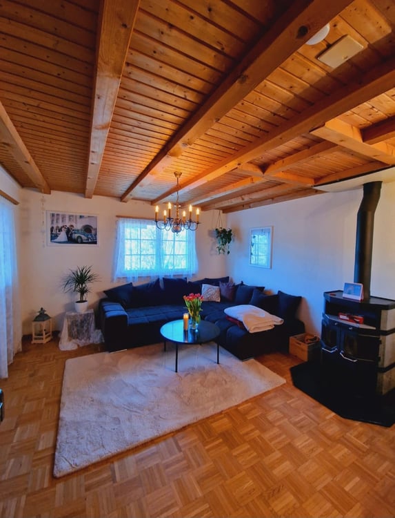 Charmantes 1.5-Zimmer-Chalet in ruhiger Hügellage von Mogelsberg 2