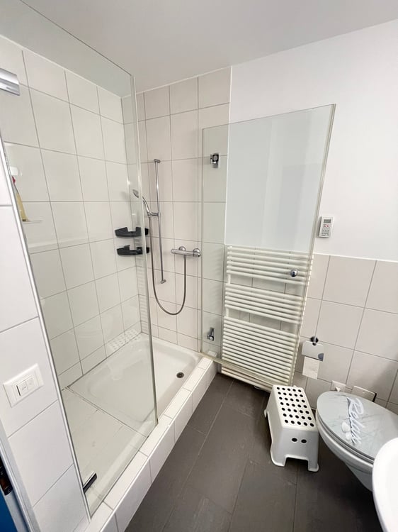 Moderne 1.5-Zimmer-Erdgeschosswohnung mit grosser Terrasse in Schaffhausen 9