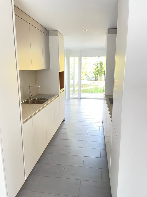 Moderne 1.5-Zimmer-Erdgeschosswohnung mit grosser Terrasse in Schaffhausen 6