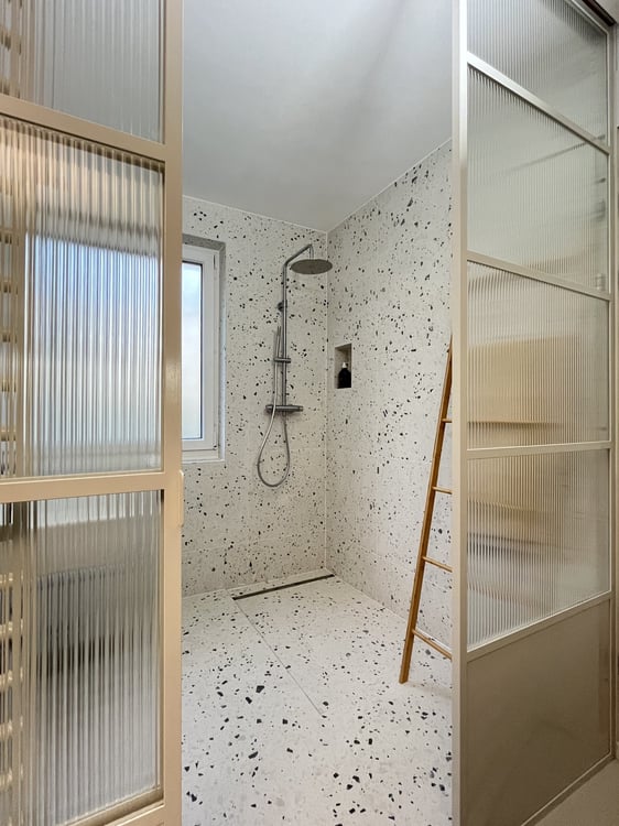 Moderne 1.5-Zimmer-Wohnung mit Balkon und schöner Aussicht 6