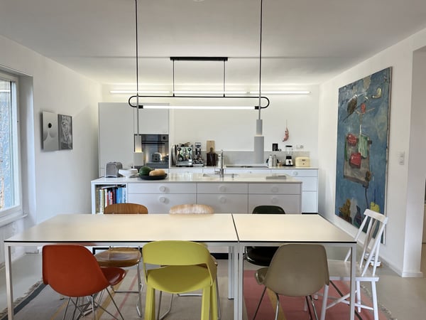 Moderne 1.5-Zimmer-Wohnung mit Balkon und schöner Aussicht 2