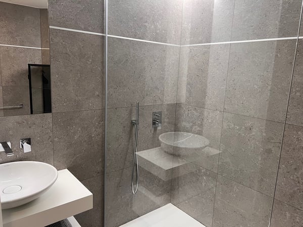 Moderno appartamento arredato con vista panoramica a Paradiso 8