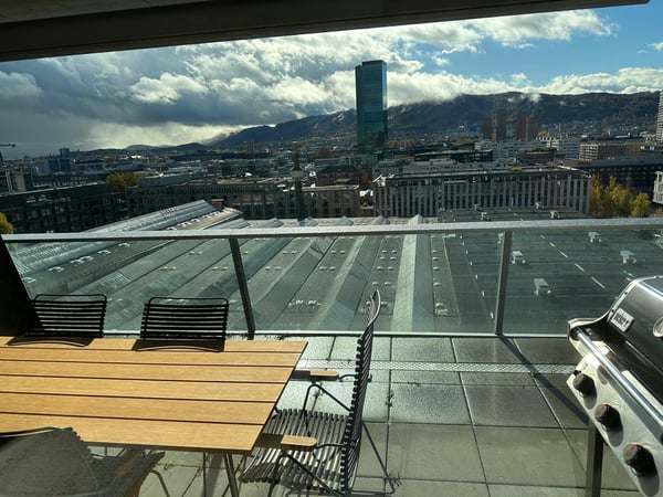 Moderne 1.5-Zimmer-Wohnung mit atemberaubender Aussicht im Zürcher Kreis 5 9