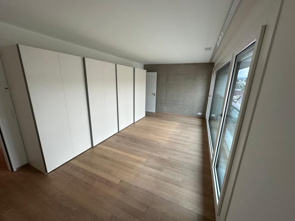 Moderne 1.5-Zimmer-Wohnung mit atemberaubender Aussicht im Zürcher Kreis 5 7
