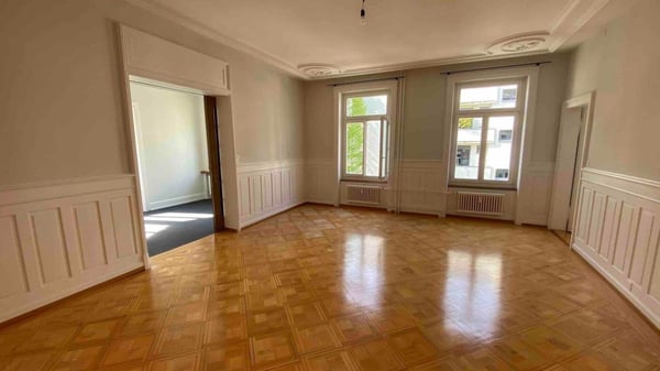 Elegante Altbauwohnung in bester Lage 5