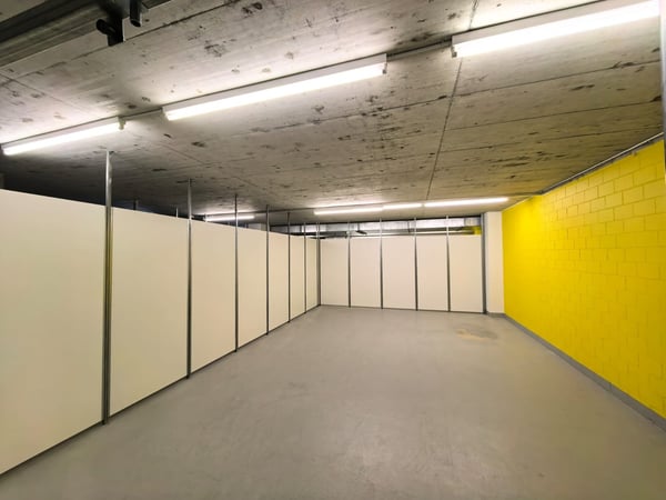 Gewerbe-Lager Units mit Rampe, Ladebrücke & Warenlift 7