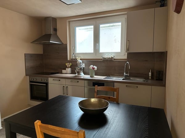 Modernes 2.5-Zimmer-Einfamilienhaus mit Garten in Birrhard 8