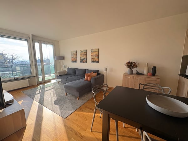 1-room apartment with balcony and shared rooftop pool 1