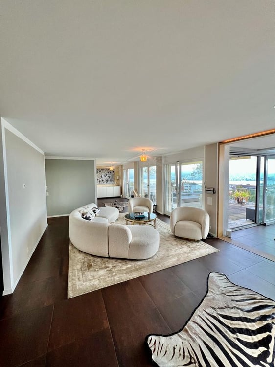 Grosszügige 1.5-Zimmer-Terrassenwohnung mit Seeblick in Thalwil 4