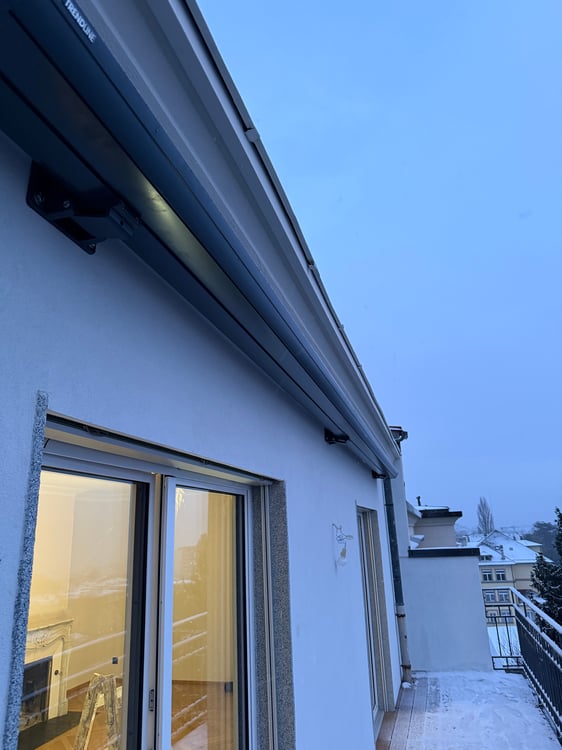 Appartement NEUF de haut-standing avec vue panoramique sur le lac et les Alpes 16