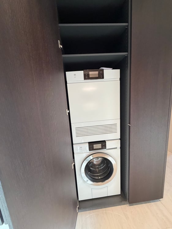 Appartement NEUF de haut-standing avec vue panoramique sur le lac et les Alpes 20