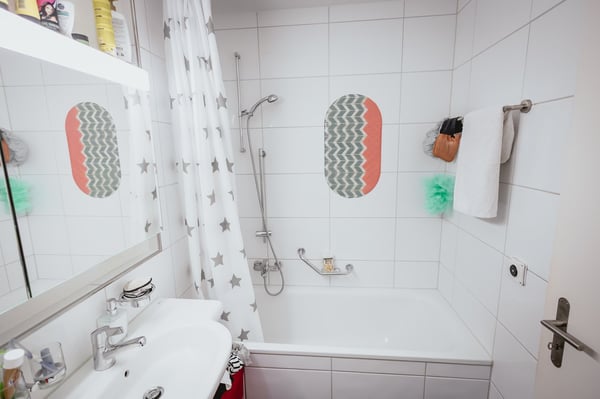 Einmalige 1.5 Zi. Wohnung an ruhiger und optimal besonnter Lage 13