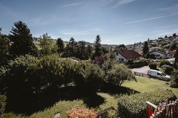 Einmalige 1.5 Zi. Wohnung an ruhiger und optimal besonnter Lage 15