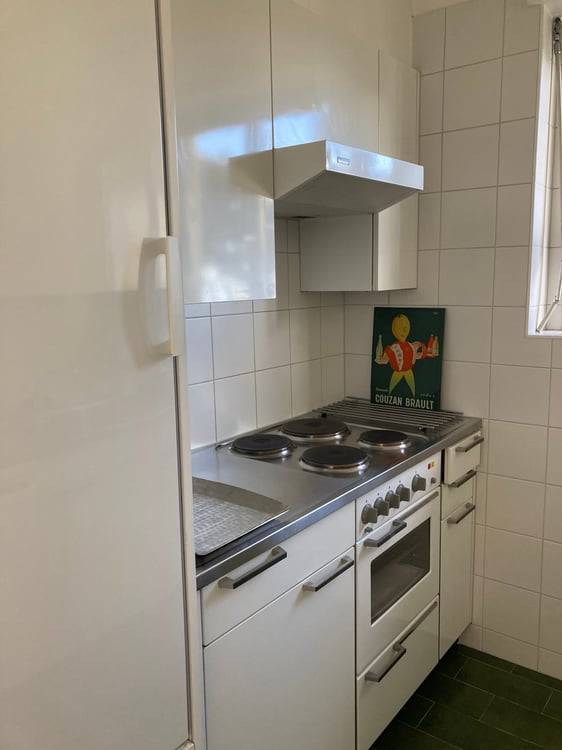 Charmante möblierte 1.5-Zimmer Ferien-Wohnung in Locarno 7